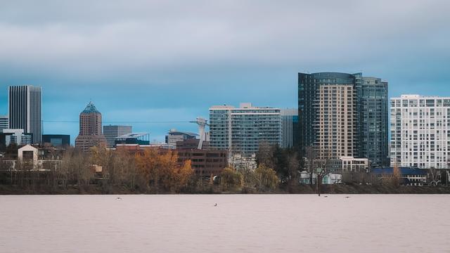 image of the Portland, OR skyline and the Willamette river