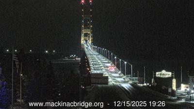 Northeastern view of the Mackinac Bridge traversing the Straits of Mackinac. // Image captured at: 2025-12-16 00:26:28 UTC (about 10 min. prior to this post) // Current Temp in Mackinaw City: 21.85 F | -5.64 C // Precip: overcast clouds // Wind: W at 12.661 mph | 20.37 kph // Humidity: 87%