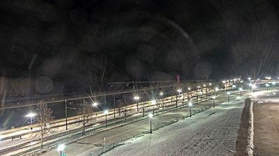 View looking NE from the Civil War Museum overlooking canal for Kenoshas Lake Michigan harbor. // Image captured at: 2025-12-16 04:58:57 UTC (about 8 min. prior to this post) // Current Temp in Kenosha: 12.80 F | -10.67 C // Precip: clear sky // Wind: N at 0 mph | 0 kph // Humidity: 86%