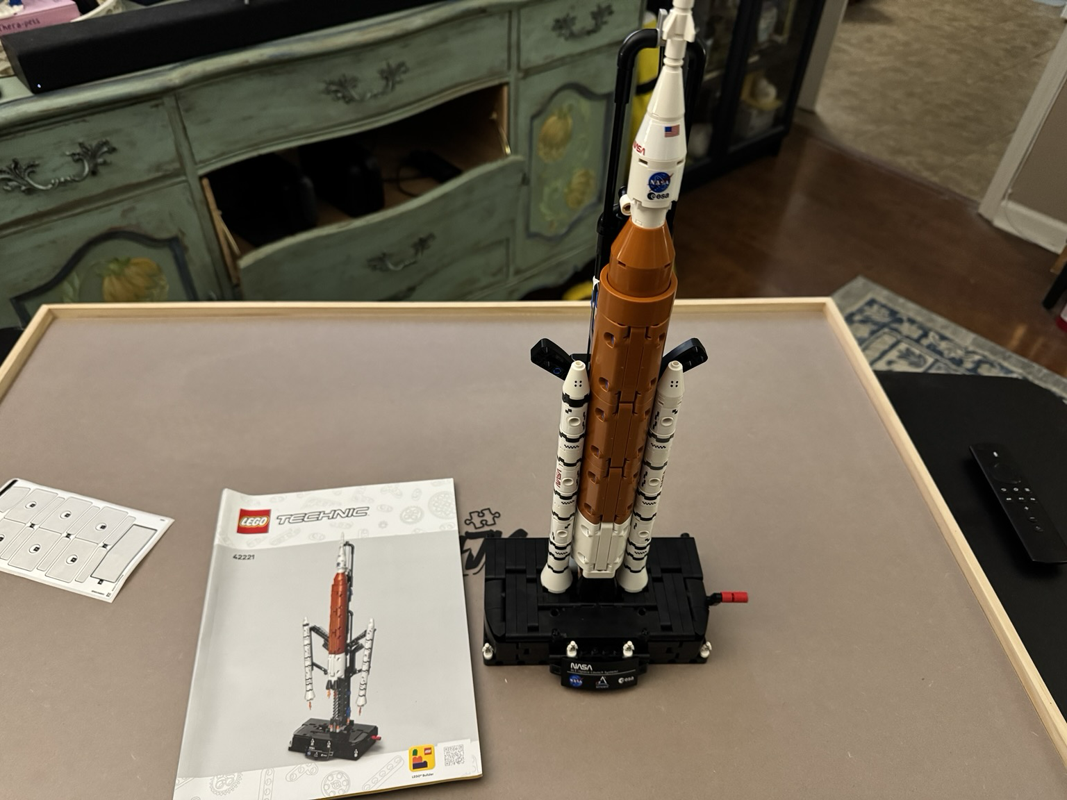 Finished nasa Artemis space launch system technic build